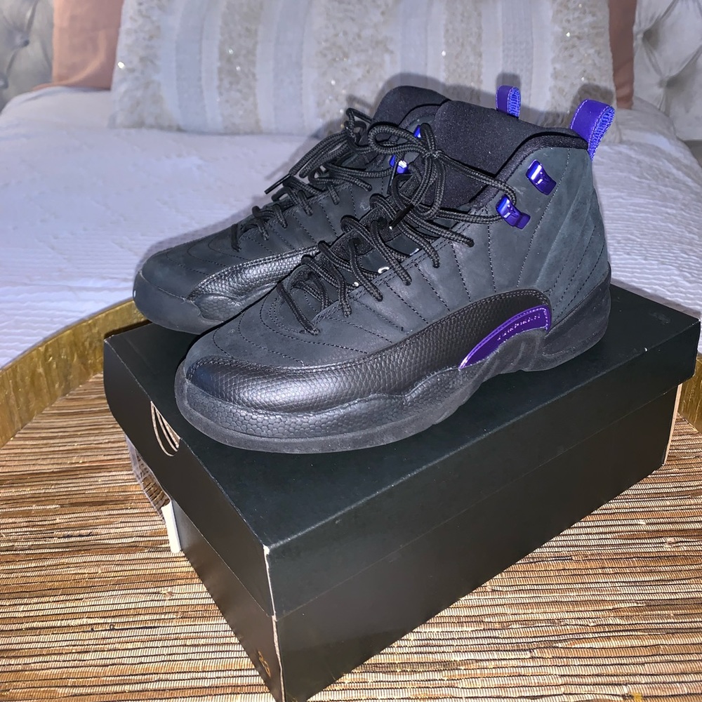 Next to New Authentic Jordan sneakers